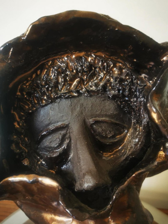 Image 1 of Uomo velato