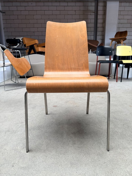 Image 1 of Plank stapelstoelen (39)