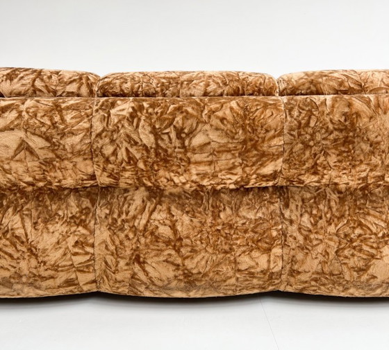 Image 1 of Italian vintage velvet sofa and sofa bed, 1970s
