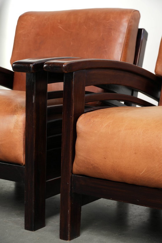 2 begehrenswerte cognacfarbene Rindsleder Art Deco Sessel aus dem 20. Jahrhundert – Leather (photo 12 of 13)