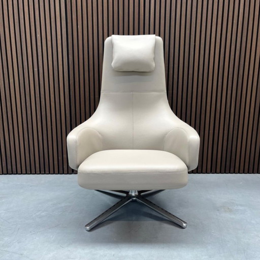 Vitra Repos fauteuil sand premium leder met ottoman