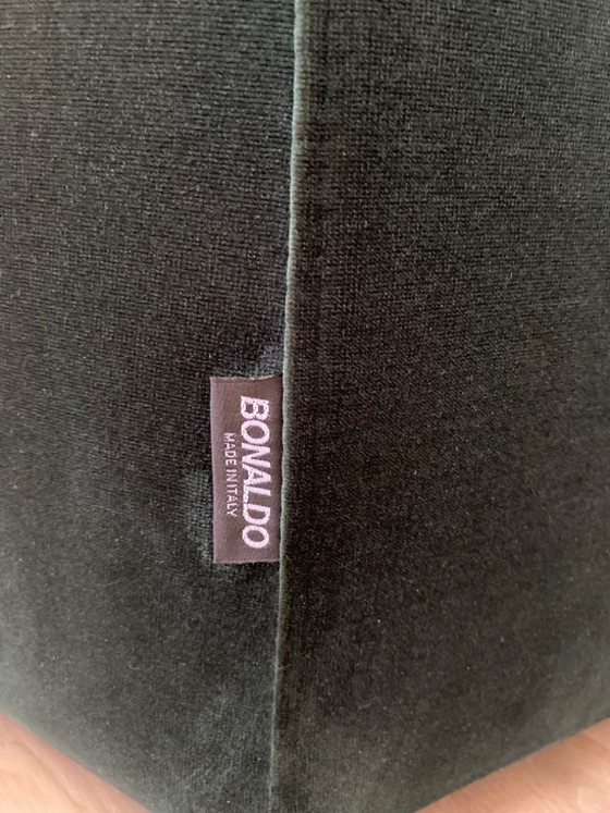 Image 1 of Sofá Bonaldo Peanut B Design – Terciopelo verde – Diseño italiano