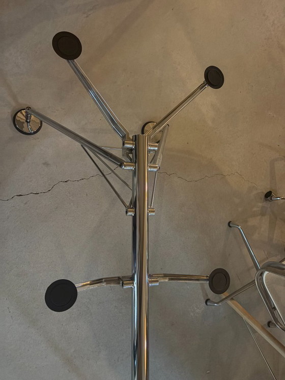 Image 1 of Tavolo Tecno Nomos