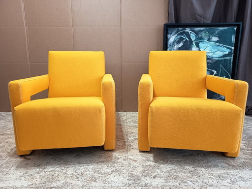CASSINA 2x Poltrona 637 Utrecht 2024 (NUOVO, mai usato) in lana gialla KVDRAT € 6.600