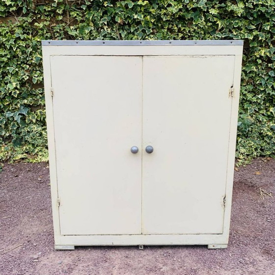 Buffet vintage – Bois (photo 3 of 17)