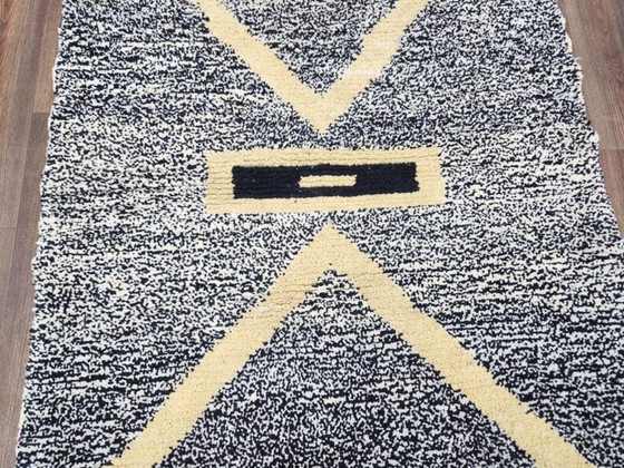 Image 1 of Tapis marocain en laine naturelle 200cmx150cm