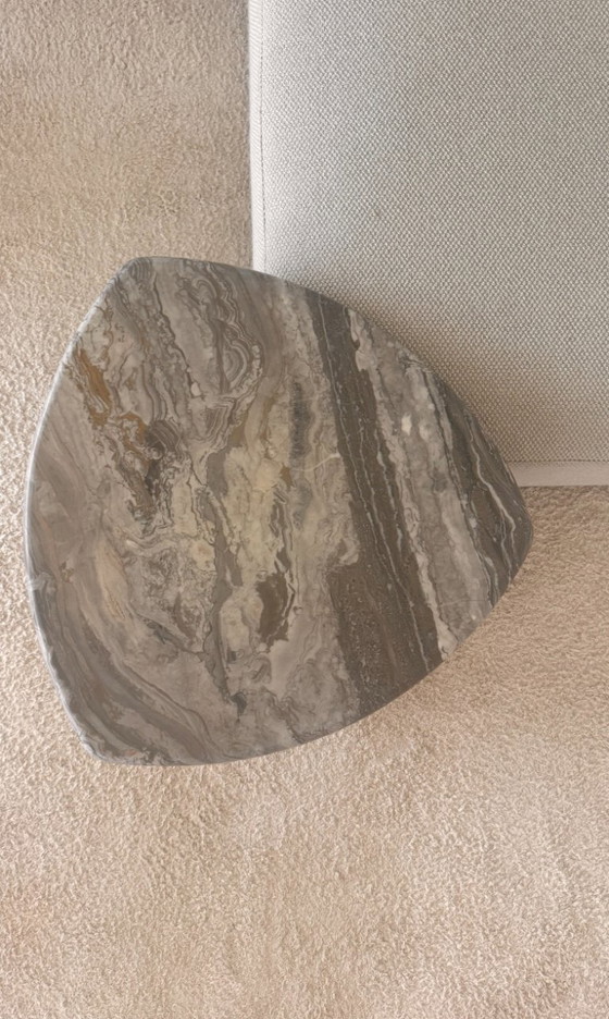 Image 1 of Ensemble de table en marbre (2 pièces) au grain magnifique