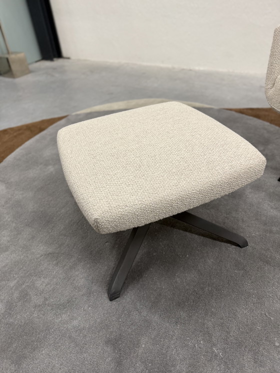 Image 1 of Diseño en Stock Sillón Nosto Relax con otomana Monza