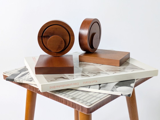 Image 1 of Paar Vintage 1960er Jahre Bauhaus-Stil Teakholz Buchstützen, Deutsch Mid-Century Modern Design