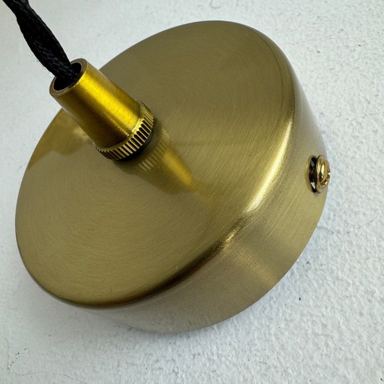 COPPIA DI LAMPADE A SOSPENSIONE VINTAGE IN VETRO TESTURIZZATO AMBRA (photo 4 of 10)