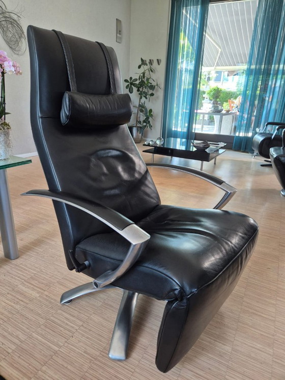 Image 1 of Jori Brainbuilder recliners - Set of 2 pieces. Color: black leather including 2 pillows