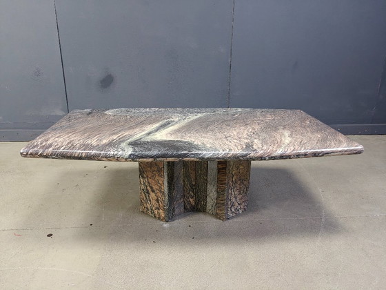 Image 1 of Couchtisch aus Marmor, 1970er Jahre