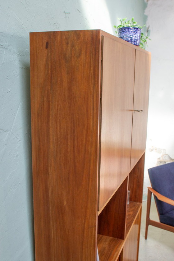 Image 1 of Buffet haut vintage, commode style années 60