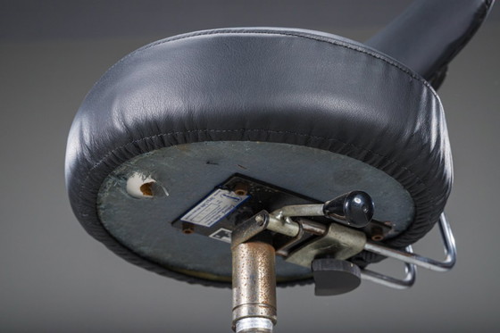 Image 1 of  Tabouret pivotant de médecin de Jörg & Sohn Coburg, 1973