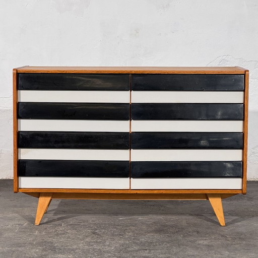 Paire de Buffets bas Jiří Jiroutek U-453 et U-458 pour Interier Praha, années 1960