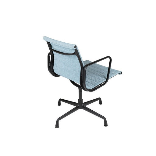 Sedia da riunione Vitra EA108 MA, base nera, tessuto: blu mare/avorio
