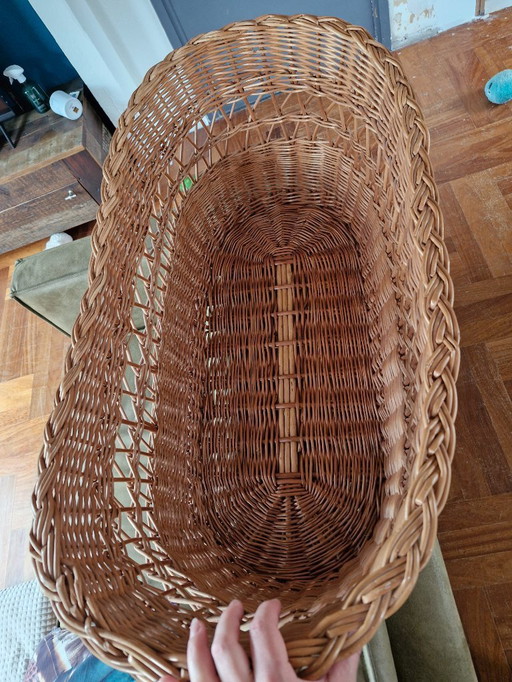 Baby cradle/basket made of willow branches handcrafted
