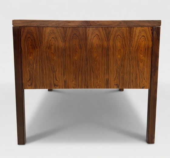Image 1 of Gunni Omann Model 77 palissanderhouten bureau, jaren 60.