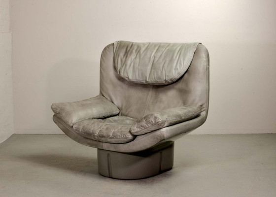 Image 1 of Llamativo sillón de cuero gris de diseño italiano diseñado por Ammanati & Vitello, Italia, década de 1970