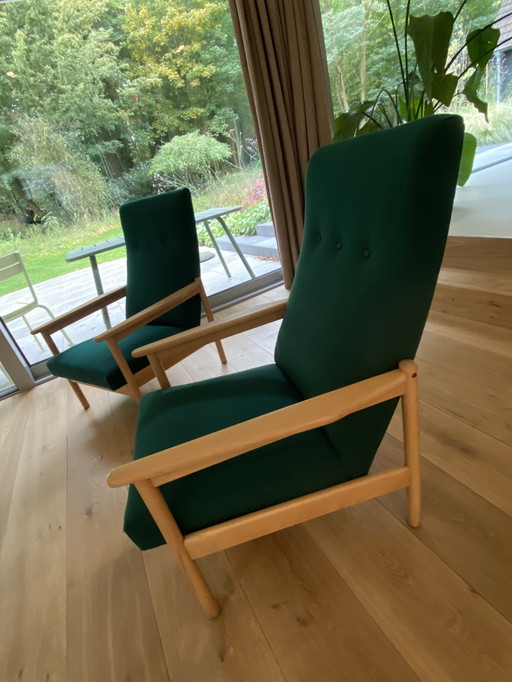 Due poltrone vintage verdi