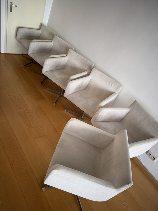 Andreu World Lineal Comfort Swivel Armchairs (Set of 6) – Design – Beige