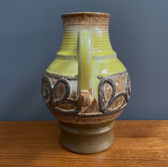 German Ceramic Vase by Strehla Model 2003 (photo 8 of 13)