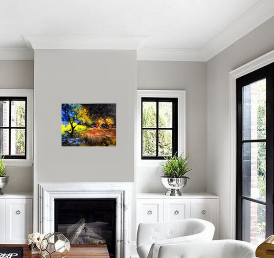 Image 1 of Eaux calmes dans un bois sombre