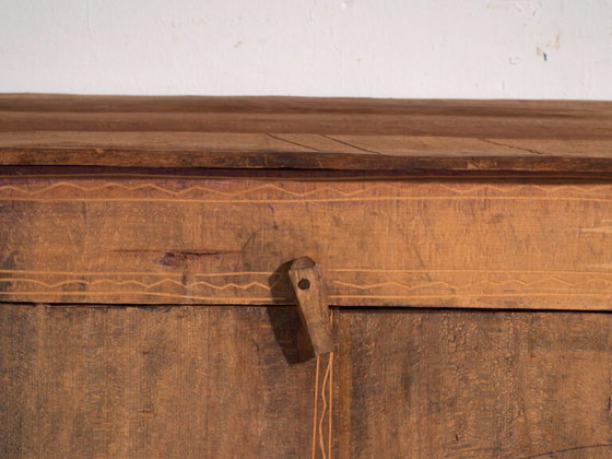 Ancien buffet bas en pin – Europe Centrale, circa 1870 (photo 38 of 40)