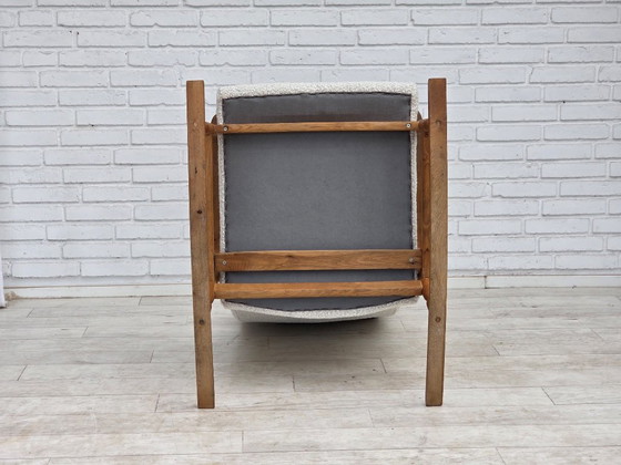 Anni '70, design scandinavo, sedia a dondolo con schienale alto, rivestita. – Sedie a dondolo, Tessile, Legno (photo 3 of 24)