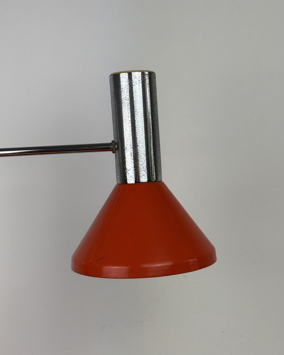 Image 1 of Lampada da tavolo vintage regolabile in metallo arancione e alluminio di Richard Essig, metà secolo, anni '70, cromata, era 