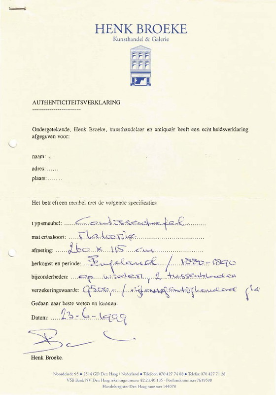 Image 1 of Antique mahogany extension table