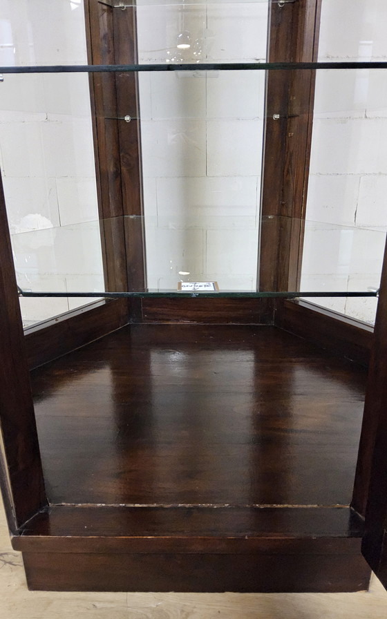 Image 1 of Vitrina antigua de madera de gran tamaño con forma hexagonal (alto 206 cm) (vitrina curiosa)
