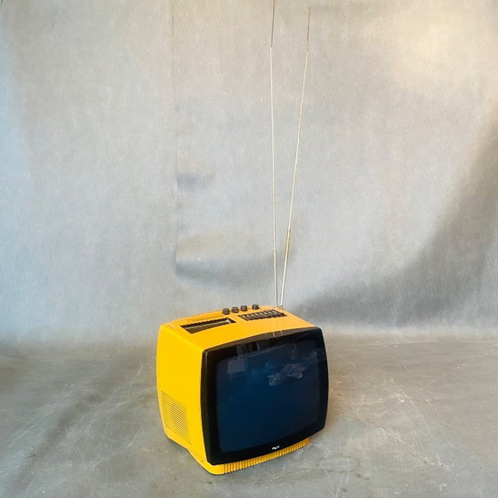 Televisor portátil REX de los años 70, en blanco y negro. – Objetos decorativos, Plastic (photo 2 of 7)