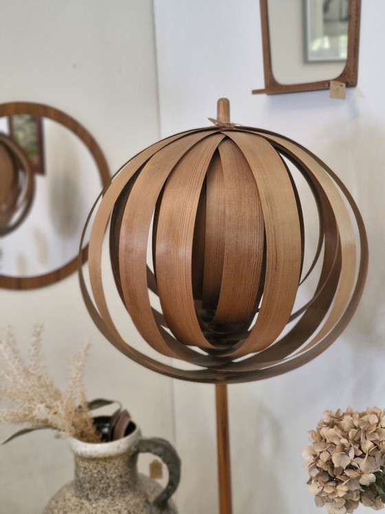 Dänisches Design 'Moon Lamp' Agne Jacobsson 70er – Hans-Agne Jakobssen, Stehleuchten, Holz (photo 5 of 12)