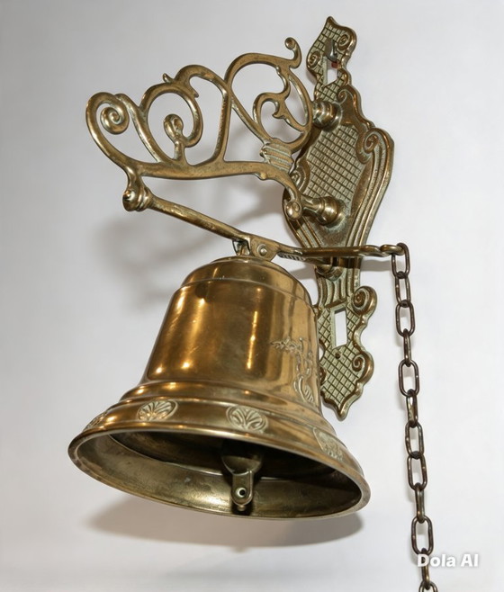 Campanello antico in ottone massiccio, splendidamente decorato, ca. 30 cm di altezza, Oggetti decorativi (foto 2 di 5)