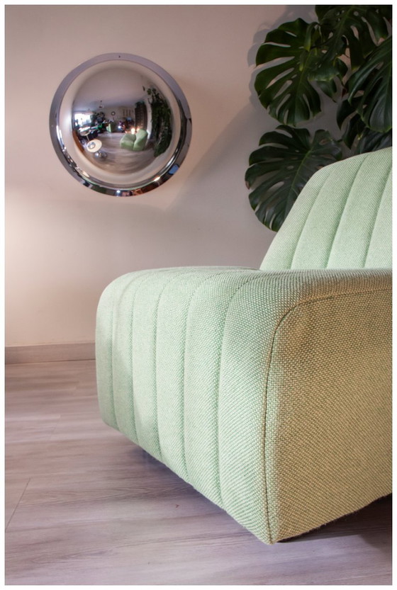 Image 1 of Chaise longue, década de 1980, tejido de lana verde claro.