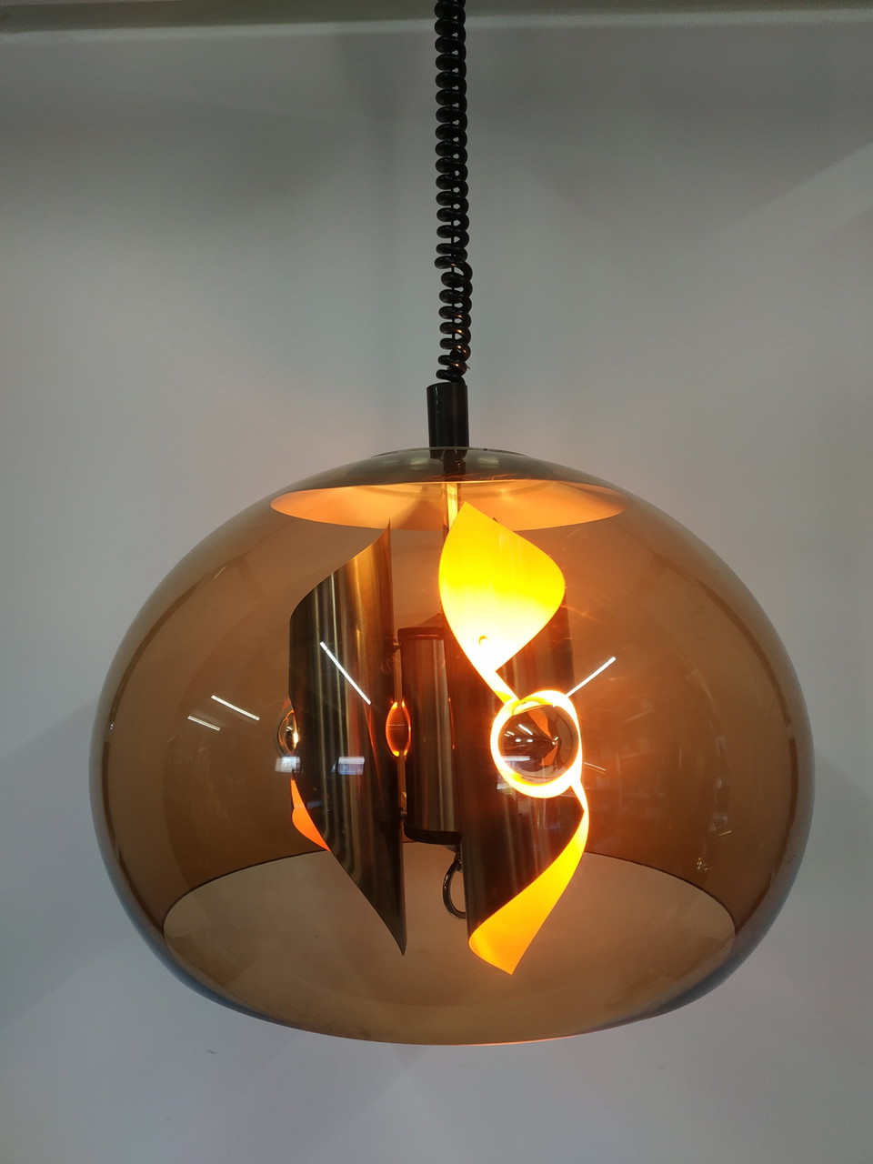 Suspension trois lumières space age orange RAAK des années 70 Pays-Bas