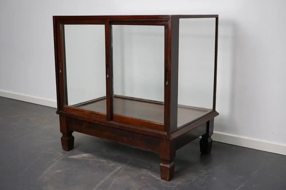 Image 1 of Mahogany museum/shop display case, early 20th century