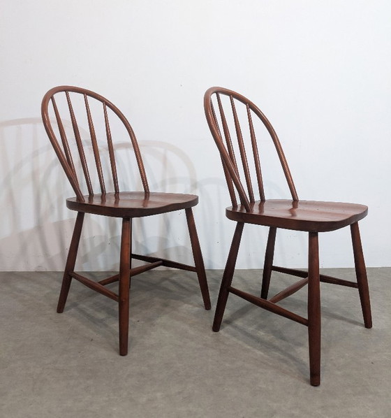 Image 1 of Deux chaises en acajou de style Mid-Century