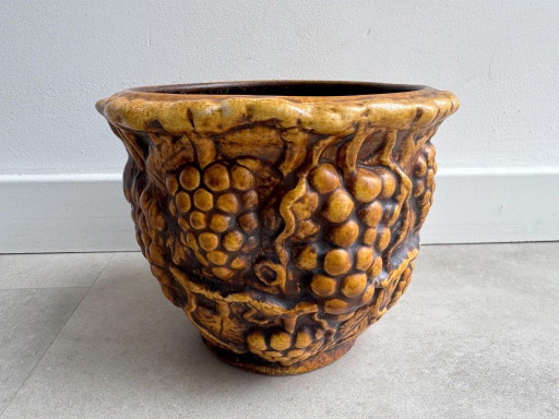 1x Grand pot de fleurs vintage unique en céramique d'Allemagne de l'Ouest avec raisins – plantenbak, Ceramic