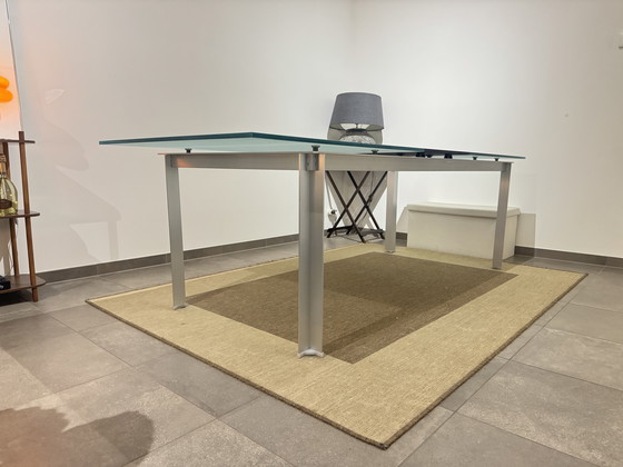 Image 1 of B&B Italia extendable designer dining table, Paolo Piva, glass