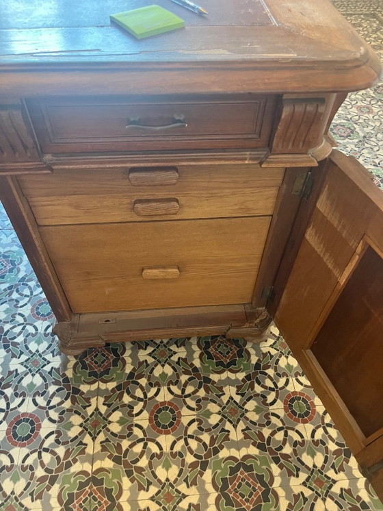 Image 1 of Hervorragender 2-seitiger antiker Schreibtisch