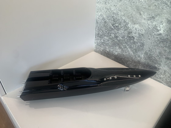 Image 1 of Offshore Gentleman's Racer di Serge Leibovitz