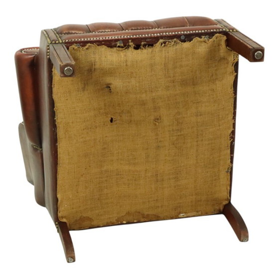 Image 1 of Oude Chesterfield Zetel Bruin Leder