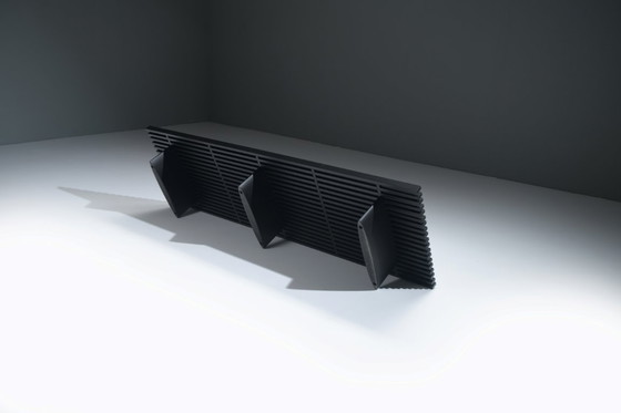 Image 1 of Superbe banc Cansado Refolo 514 XL en chêne noir par Charlotte Perriand - Cassina