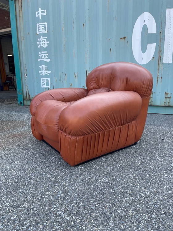 Image 1 of Sculpturale Italiaanse design loungestoelen uit de jaren 70