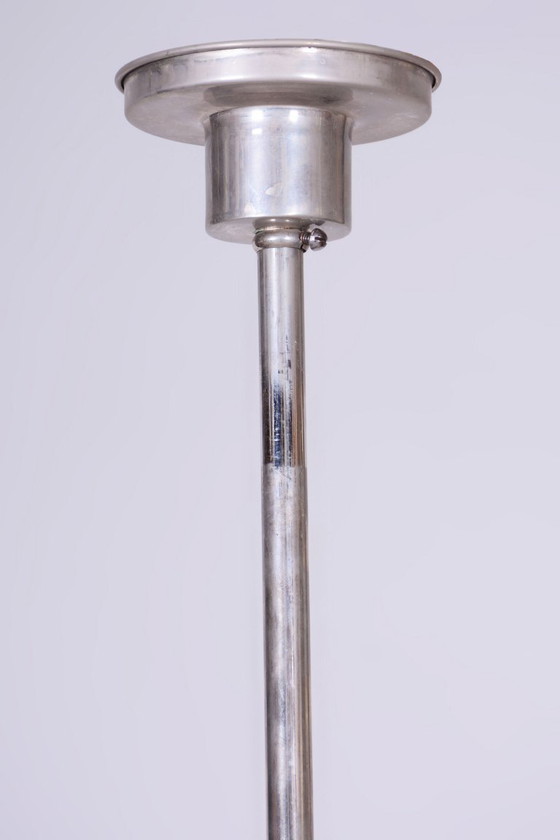 Gerestaureerde art-deco kroonluchter, nikkel, staal, opaalglas, Tsjechisch, jaren 1920 – Metal (photo 5 of 9)