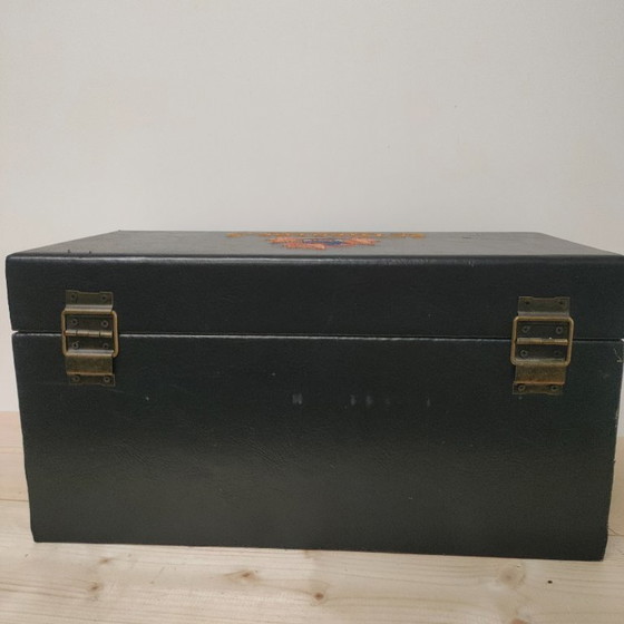 Image 1 of Alte Hutschachtel 'Theatre du Paris'