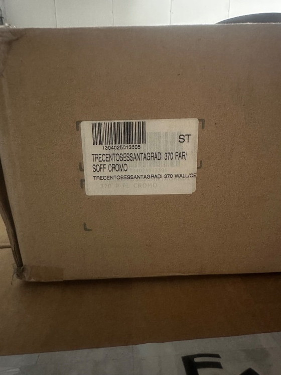 Image 1 of Leucos Trecentosessantagradi 370 wand- en plafondlamp - NIEUW IN DOOS