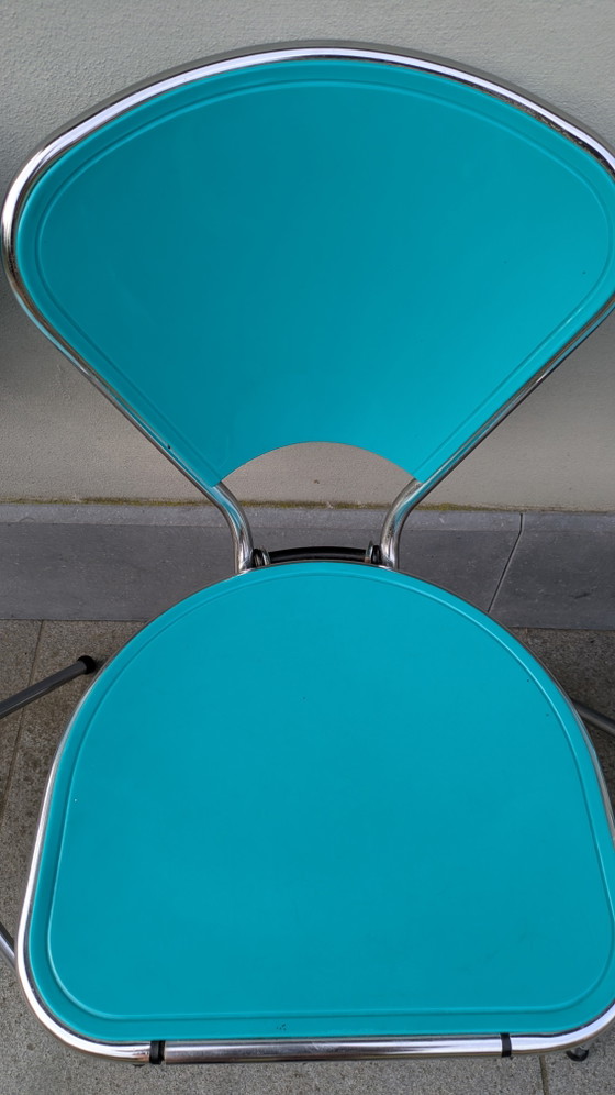 Image 1 of Set mit 4 türkisfarbenen Ikea Isak Klappstühlen